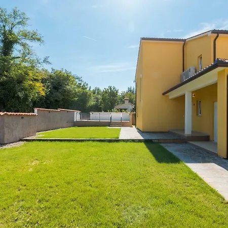 Regulus Villa Labin (Istria)